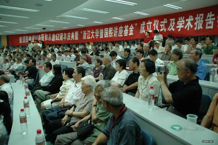 1届2.jpg